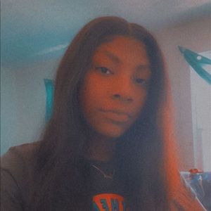 Meet your Posher, Imani